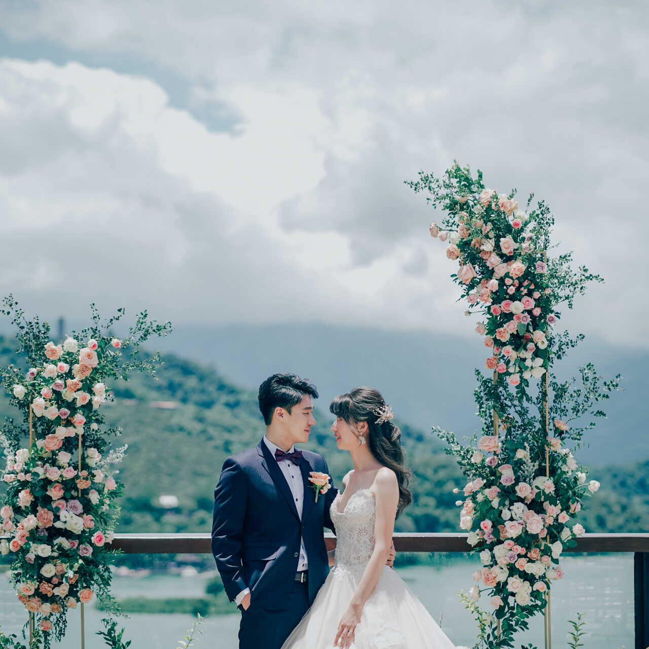 Kevin Lily 美式婚禮｜戶外證婚｜婚禮顧問｜婚禮紀錄｜婚禮攝影｜日月潭涵碧樓酒店